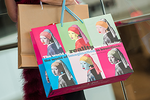 reteail-shopping-bags